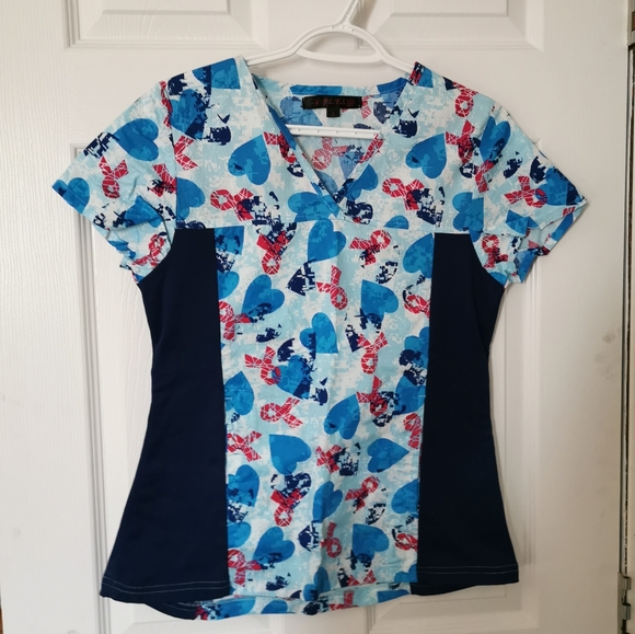 Scrub top - Picture 1 of 3